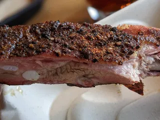 Ray Ray’s Hog Pit