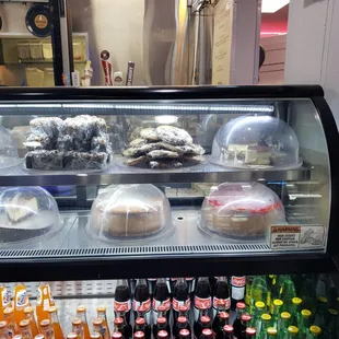 More cakes and pies