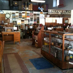 Ray’s Vintage Market