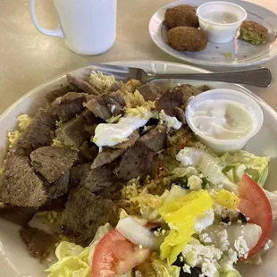 Shwarma plate and falaffel