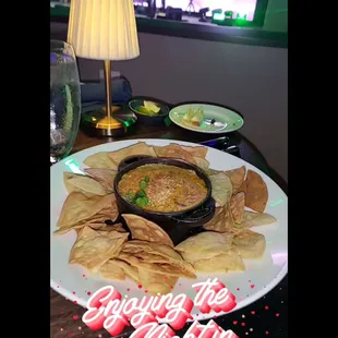 Spinach, crab and shrimp dip