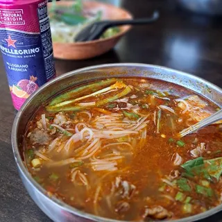 Lemongrass Beef Noodle Soup (PHO BO NUONG)