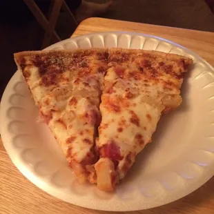Hawaiian pizza with cream cheese and Parmesan garlic crust. Yum!