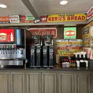 Drinks and condiments station
