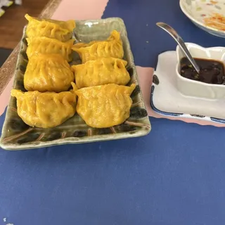 Catering Pork and Leek Dumplings