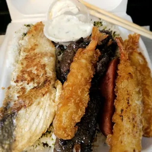 Ordered da Bento @Ray's Cafe 4my Lunch; 9/28/2023. Asked if I could not have da Fried Chicken &amp; maybe Shrimp Tempura, oh My, So much Food!