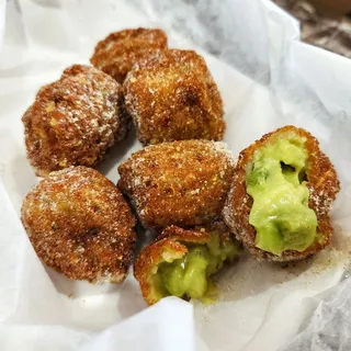 GUACAMOLE BITES
