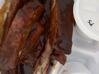 Q & R BBQ