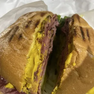Pastrami roll