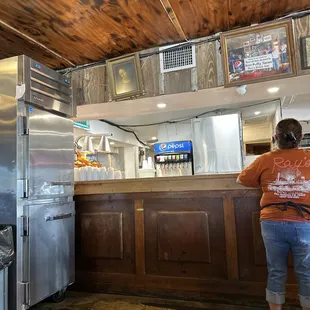 burgers, interior