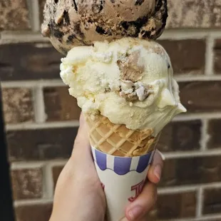 Ray's Italian Water Ice and Custard