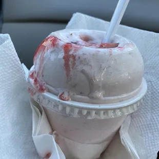 Strawberry special, vanilla blended with real strawberries.  Added strawberry topping.  [GF]