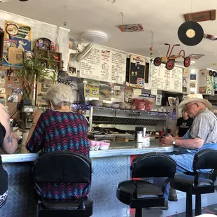 sushi and sashimi, interior