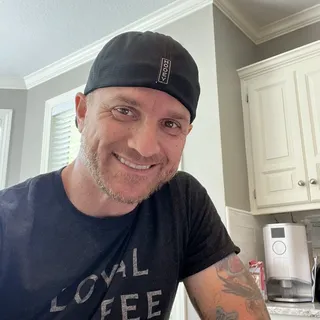 Johnny H.