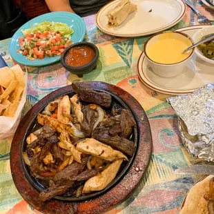 Combo fajitas for two