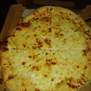 Garlic white pizza.