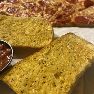 Garlic Bread (4 Pcs)