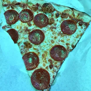 1 slice of pepperoni
