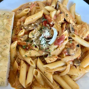Penne Pollo