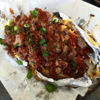 Loaded Baked Potato ( No Meat) Butter, Cheese, Sour Cream, Chives