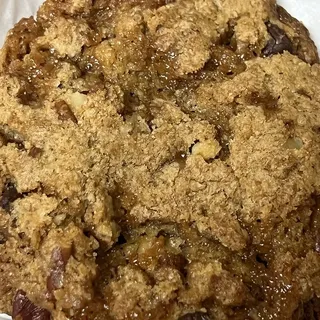 Chocolate Chip Pecan Toffee Cookie