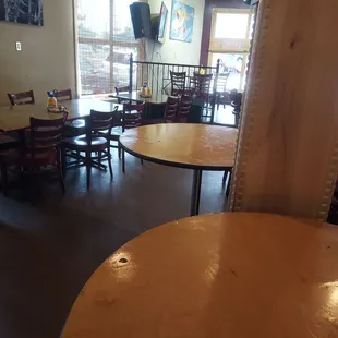 Lobby area @ Ray&apos;s on the Ave.