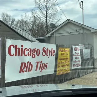 Okay, why did I travel to AR to get Chicago style ribs when I was in. Idaho last week?!?