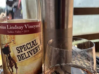 Junius Lindsay Vineyard