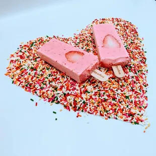 Happy Valentine&apos;s Day!

Sweet treats for your sweet love.