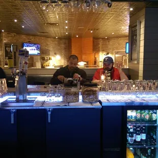 Good bar with an awesome pizza oven