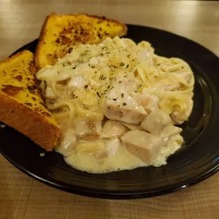Alfredo Pasta--The bread with the creamy pasta was divine.
