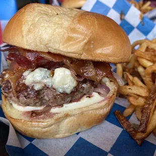 Bourbon Bacon Blue burger (AMAZING)
