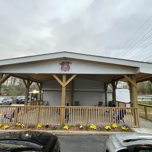 the front of the restaurant