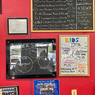 RD&apos;s Burgers and Combos Menu