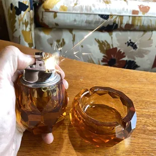 Retro glass lighter