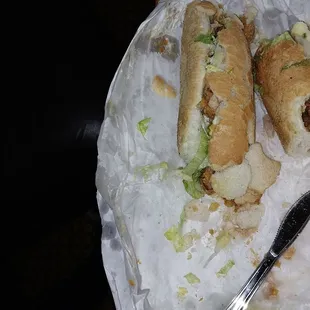 This is what I was sold when I ordered a shrimp poboy. Why would you sell something like this someone.