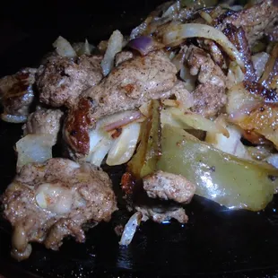 Chicken fajita fixin's, close-up.