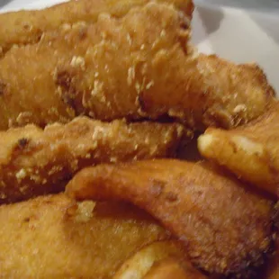 Fish &amp; chips, close-up.