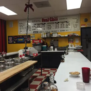 sushi and sashimi, interior