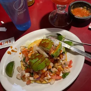 Tostada de Ceviche de Camaron y Pescado*