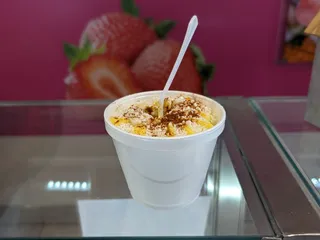 Dee’s Donuts & Pastry