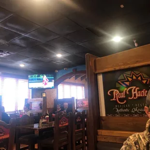 Sports tv to watch the games