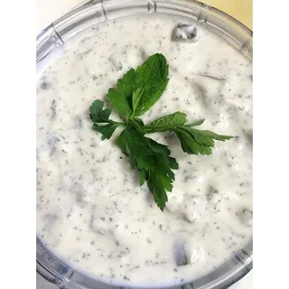 Yogurt Cucumber Dip (Maast-O-Khiar)