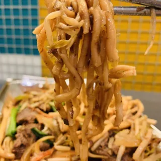 Beef Stir-Fried Ramen