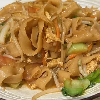 Tomato & Egg Fried Sliced Noodle