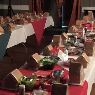 Gingerbread Decorating