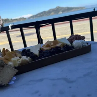 Cheese platter and crackers