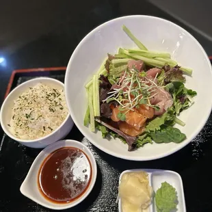 Sashimi rice bowl