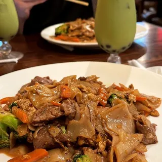 Pad See-Eew