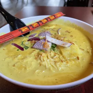 Khao soi noodles